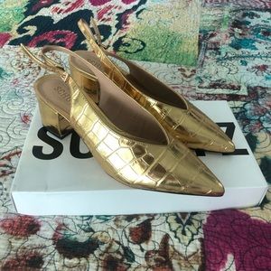 Schutz Never Been Worn Gold Mini Heels